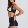 Kontrastowe szorty Soft Active w kolorze czarnym Kontrastowe szorty Soft Active w kolorze czarnym