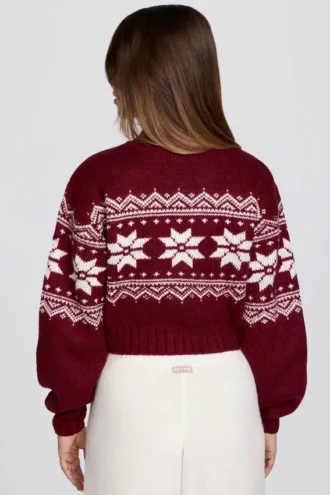 Krótki sweter z dzianiny żakardowej w kolorze karmazynowym Krótki sweter z dzianiny żakardowej w kolorze karmazynowym