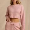 Krótki sweter z dzianiny prążkowanej w kolorze pudrowego różu Krótki sweter z dzianiny prążkowanej w kolorze pudrowego różu