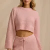 Krótki sweter z dzianiny prążkowanej w kolorze pudrowego różu Krótki sweter z dzianiny prążkowanej w kolorze pudrowego różu