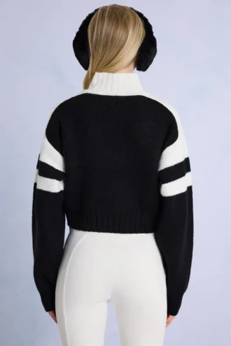 Krótki sweter z dzianiny z logo w kolorze czarnym Krótki sweter z dzianiny z logo w kolorze czarnym