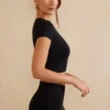 Krótki top Myaree z rękawkami z falbankami w kolorze czarnym