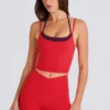 Krótki top warstwowy Soft Active w kolorze truskawkowej czerwieni Krótki top warstwowy Soft Active w kolorze truskawkowej czerwieni