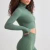 Krótki top z golfem Soft Active w kolorze khaki Krótki top z golfem Soft Active w kolorze khaki