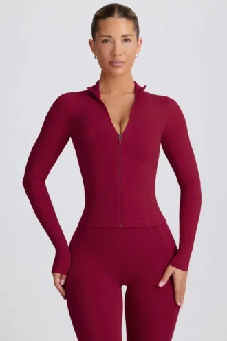 Kurtka Soft Active zapinana na zamek w kolorze bordowym Kurtka Soft Active zapinana na zamek w kolorze bordowym