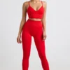 Legginsy Define Luxe z wysokim stanem w kolorze czerwonym Legginsy Define Luxe z wysokim stanem w kolorze czerwonym