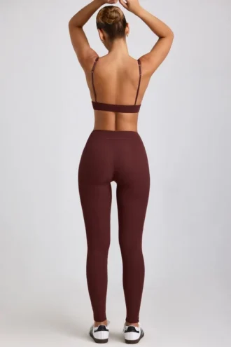 Legginsy Linnea Petite z prążkowanego modalu z wysokim stanem w kolorze espresso Legginsy Linnea Petite z prążkowanego modalu z wysokim stanem w kolorze espresso