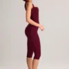 Legginsy Suri z modalu, średni stan, długość capri, kolor winny Legginsy Suri z modalu, średni stan, długość capri, kolor winny