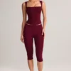Legginsy Suri z modalu, średni stan, długość capri, kolor winny Legginsy Suri z modalu, średni stan, długość capri, kolor winny