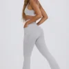 Legginsy z kieszeniami i rozszerzanymi nogawkami Soft Active z paskiem w kształcie litery V w kolorze szarym Legginsy z kieszeniami i rozszerzanymi nogawkami Soft Active z paskiem w kształcie litery V w kolorze szarym