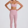 Legginsy z podwiniętym pasem i szelkami w kolorze fioletowym Legginsy z podwiniętym pasem i szelkami w kolorze fioletowym