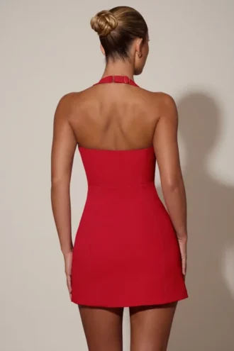 Lenore – sukienka mini z dekoltem halter i sercem w kształcie litery A w kolorze czerwonym
