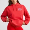 Miękka bawełniana bluza oversize z kapturem w kolorze czerwonym Miękka bawełniana bluza oversize z kapturem w kolorze czerwonym