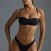 Oh Polly Moda kąpielowa: HOTFIX Edition – ozdobne doły od bikini z wysokim wycięciem w kształcie litery V w kolorze czarnym Oh Polly Moda kąpielowa: HOTFIX Edition – ozdobne doły od bikini z wysokim wycięciem w kształcie litery V w kolorze czarnym