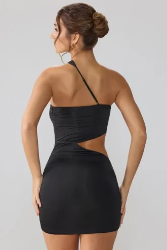 Shyla – obcisła sukienka mini z marszczonymi wycięciami z czarnego jerseyu Shyla – obcisła sukienka mini z marszczonymi wycięciami z czarnego jerseyu