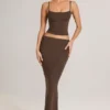 Spódnica maxi Avenley z modalu o średnim stanie i kroju typu fishtail w kolorze czekoladowego brązu Spódnica maxi Avenley z modalu o średnim stanie i kroju typu fishtail w kolorze czekoladowego brązu