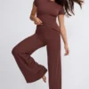 Spodnie Nour Tall Mid Rise Wide Leg w kolorze czekoladowym Spodnie Nour Tall Mid Rise Wide Leg w kolorze czekoladowym