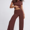 Spodnie Nour Tall Mid Rise Wide Leg w kolorze czekoladowym Spodnie Nour Tall Mid Rise Wide Leg w kolorze czekoladowym