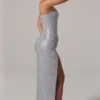 Srebrna sukienka Maxi z ozdobnym stanikiem bandeau i marszczonym pasem marki La Rochette Srebrna sukienka Maxi z ozdobnym stanikiem bandeau i marszczonym pasem marki La Rochette