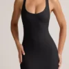 Sukienka maxi Imelda z modalu z tyłem typu racerback w kolorze czarnym Sukienka maxi Imelda z modalu z tyłem typu racerback w kolorze czarnym