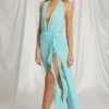 Sukienka maxi Kaeli z odkrytymi ramionami w kolorze aqua blue Sukienka maxi Kaeli z odkrytymi ramionami w kolorze aqua blue