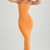 Sukienka maxi Kali z modalu z odkrytymi plecami i wiązaniem na szyi w kolorze pomarańczowym Sukienka maxi Kali z modalu z odkrytymi plecami i wiązaniem na szyi w kolorze pomarańczowym