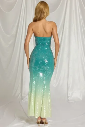 Sukienka maxi Maelle Bandeau w kolorze niebieskim ombre