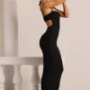 Sukienka maxi Monte Carlo z ozdobnym dekoltem w serek w kolorze czarnym Sukienka maxi Monte Carlo z ozdobnym dekoltem w serek w kolorze czarnym