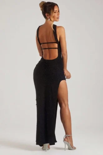 Sukienka maxi z ozdobnym stanikiem typu bandeau Belgravia w kolorze czarnym Sukienka maxi z ozdobnym stanikiem typu bandeau Belgravia w kolorze czarnym