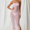 Sukienka midi z marszczonym stanikiem typu bandeau Papeete w kolorze delikatnego różu Sukienka midi z marszczonym stanikiem typu bandeau Papeete w kolorze delikatnego różu