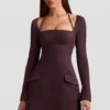Sukienka mini A-line Ksenia w prążki w kolorze czekoladowym Sukienka mini A-line Ksenia w prążki w kolorze czekoladowym