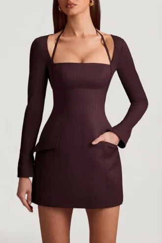 Sukienka mini A-line Ksenia w prążki w kolorze czekoladowym