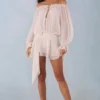 Sukienka Mini Alessia z odkrytymi ramionami i bufiastymi rękawami w kolorze kości słoniowej Sukienka Mini Alessia z odkrytymi ramionami i bufiastymi rękawami w kolorze kości słoniowej