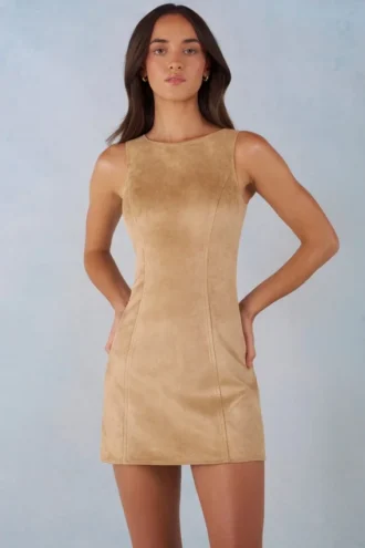 Sukienka Mini Amielle z imitacji zamszu w kolorze tan Sukienka Mini Amielle z imitacji zamszu w kolorze tan