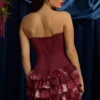 Sukienka Mini bez ramiączek z falbanami i gorsetem Juliet w bordowy kwiatowy wzór Sukienka Mini bez ramiączek z falbanami i gorsetem Juliet w bordowy kwiatowy wzór