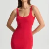 Sukienka Mini Evie z odkrytymi plecami w kolorze wiśniowym Sukienka Mini Evie z odkrytymi plecami w kolorze wiśniowym