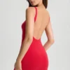 Sukienka Mini Evie z odkrytymi plecami w kolorze wiśniowym Sukienka Mini Evie z odkrytymi plecami w kolorze wiśniowym