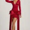 Sukienka Mini Karelyn z marszczeniem i kokardką w kolorze True Red Sukienka Mini Karelyn z marszczeniem i kokardką w kolorze True Red