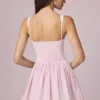 Sukienka Mini Marissa o kroju litery A z kokardką w delikatne fioletowe paski Sukienka Mini Marissa o kroju litery A z kokardką w delikatne fioletowe paski