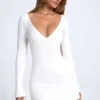 Sukienka Mini Tansy z odkrytymi plecami w kształcie litery A w kolorze białym Sukienka Mini Tansy z odkrytymi plecami w kształcie litery A w kolorze białym