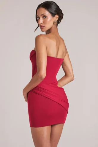 Sukienka Mini Veda Bandeau Bodycon w kolorze wiśniowej czerwieni