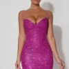 Sukienka mini z ozdobnym dekoltem w kształcie serca w kolorze magenta Sukienka mini z ozdobnym dekoltem w kształcie serca w kolorze magenta