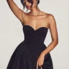 Sukienka Mini z tiulu Emeline Corset w kolorze kruczoczarnym Sukienka Mini z tiulu Emeline Corset w kolorze kruczoczarnym