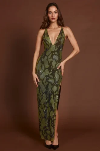 Suknia maxi Luserna z ozdobnym dekoltem typu halterneck w kolorze zielonym wężowym Suknia maxi Luserna z ozdobnym dekoltem typu halterneck w kolorze zielonym wężowym