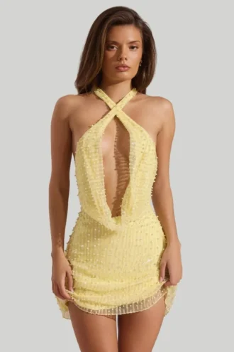 Sylune – żółta sukienka Mini z ozdobnym dekoltem w serek i odkrytymi plecami Sylune – żółta sukienka Mini z ozdobnym dekoltem w serek i odkrytymi plecami