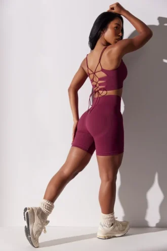 Szorty rowerowe z wysokim stanem Super Sculpt w kolorze śliwkowym Szorty rowerowe z wysokim stanem Super Sculpt w kolorze śliwkowym