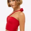 Tesia Slinky Jersey Rose Detail Asymmetric Top w kolorze szkarłatnej czerwieni Tesia Slinky Jersey Rose Detail Asymmetric Top w kolorze szkarłatnej czerwieni