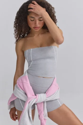 Top bandeau Soft Active z kontrastowymi wykończeniami w kolorze szarym melanżowym