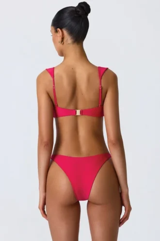 Top bikini Coquina z ozdobami w kolorze malinowo-różowym Top bikini Coquina z ozdobami w kolorze malinowo-różowym