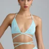 Top bikini Liberty z ozdobnymi krzyżującymi się ramiączkami w kolorze lodowoniebieskim Top bikini Liberty z ozdobnymi krzyżującymi się ramiączkami w kolorze lodowoniebieskim